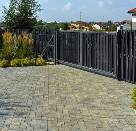 Монтаж заборов и ограждений